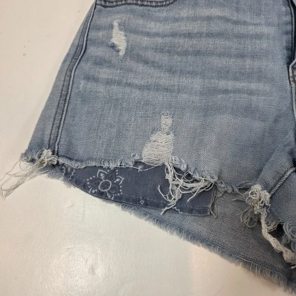aerie women's shorts chambray cut off decroative pockets medium - Picture 5 of 8
